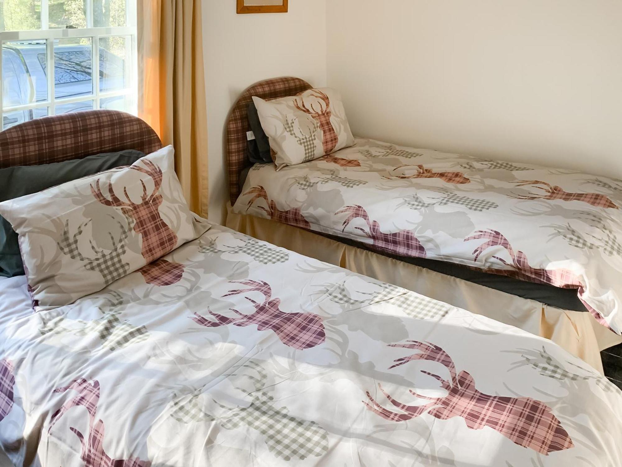 Ardross Villa Comrie Ngoại thất bức ảnh